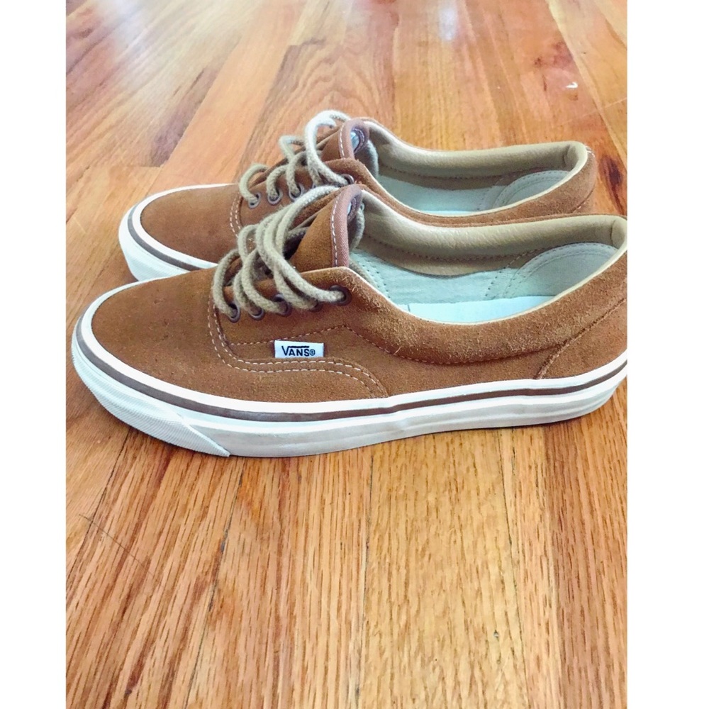 Authentic limited edition Era 95 brown suede Vans